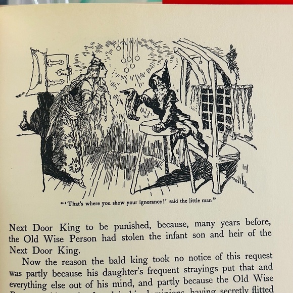 The Magic Book of Fairy Tales Hardcover Classic Illustrated Picture Book - Picture 8 of 16